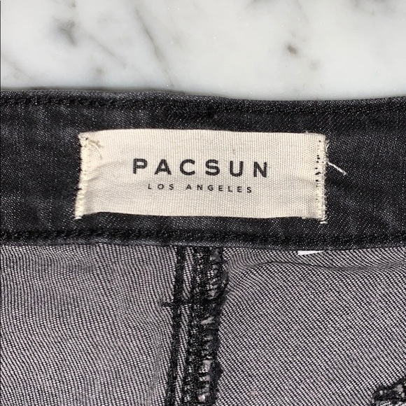 shorts - Picture 3 of 3